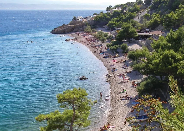 Pet Friendly In Apartamento Rogoznica (Sibenik-Knin)